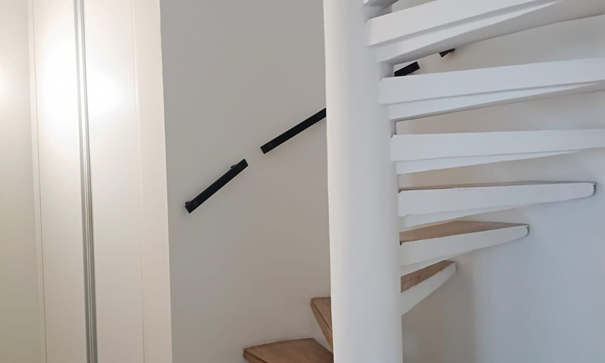 condominio-edificio-stadium-ibirapuera-escada-acesso-quartos