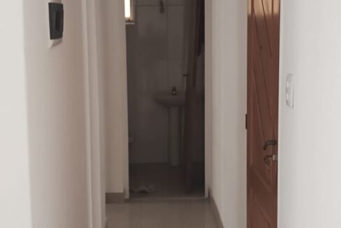 condominio-salles-vanni-ii-corredor-de-acesso