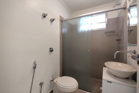 condominio-sarutaia-banheiro