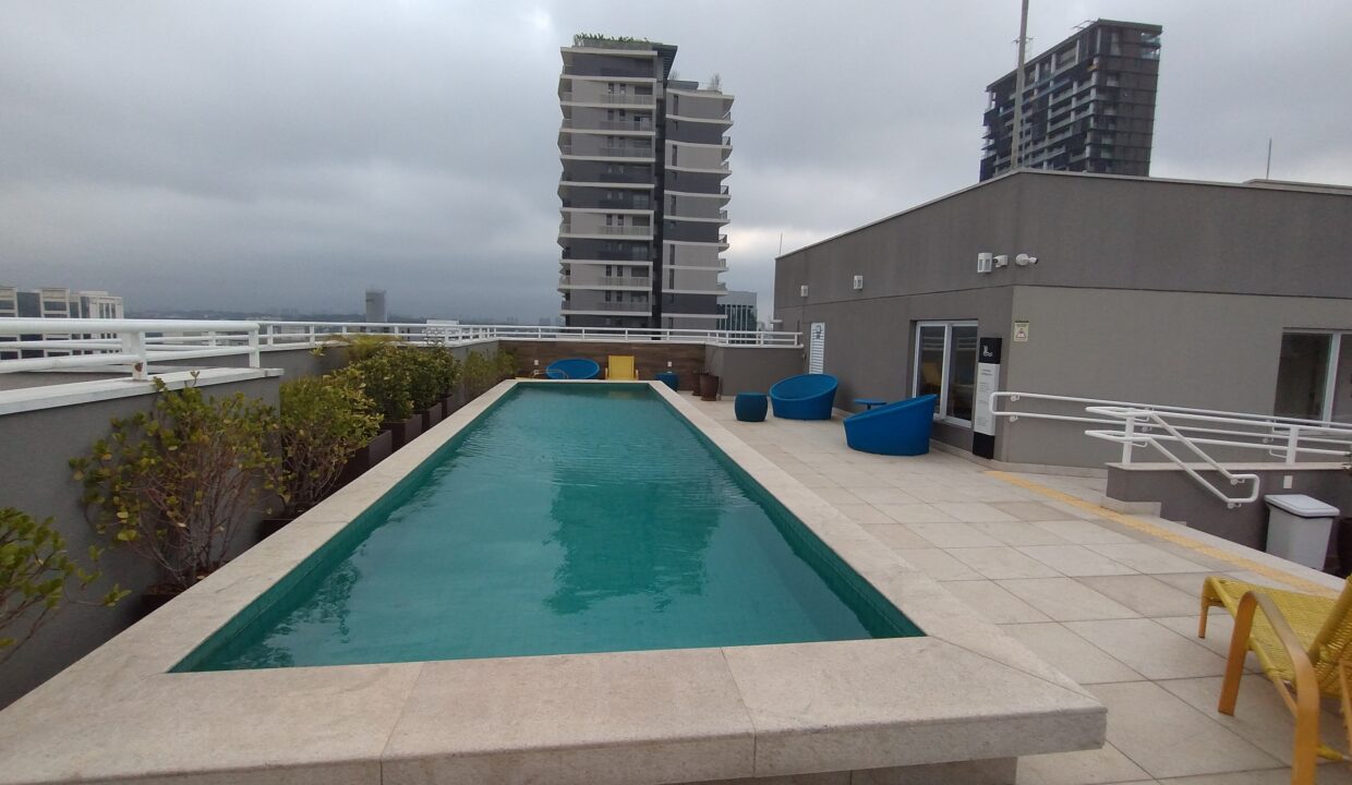 condominio-you-faria-lima-piscina