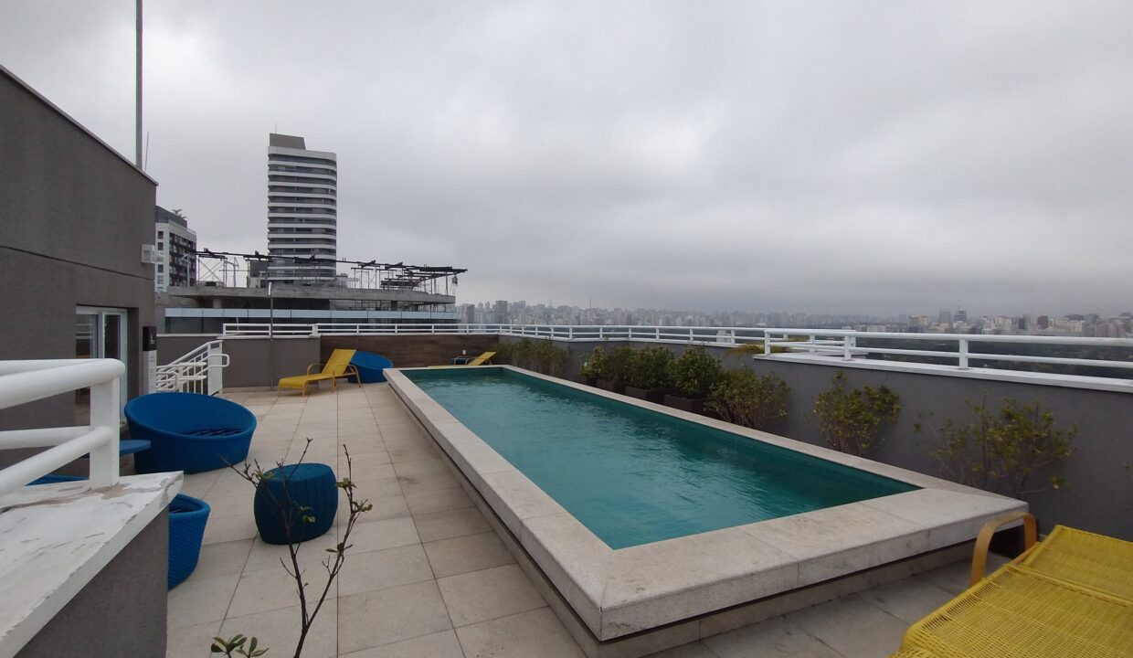 condominio-you-faria-lima-piscina2