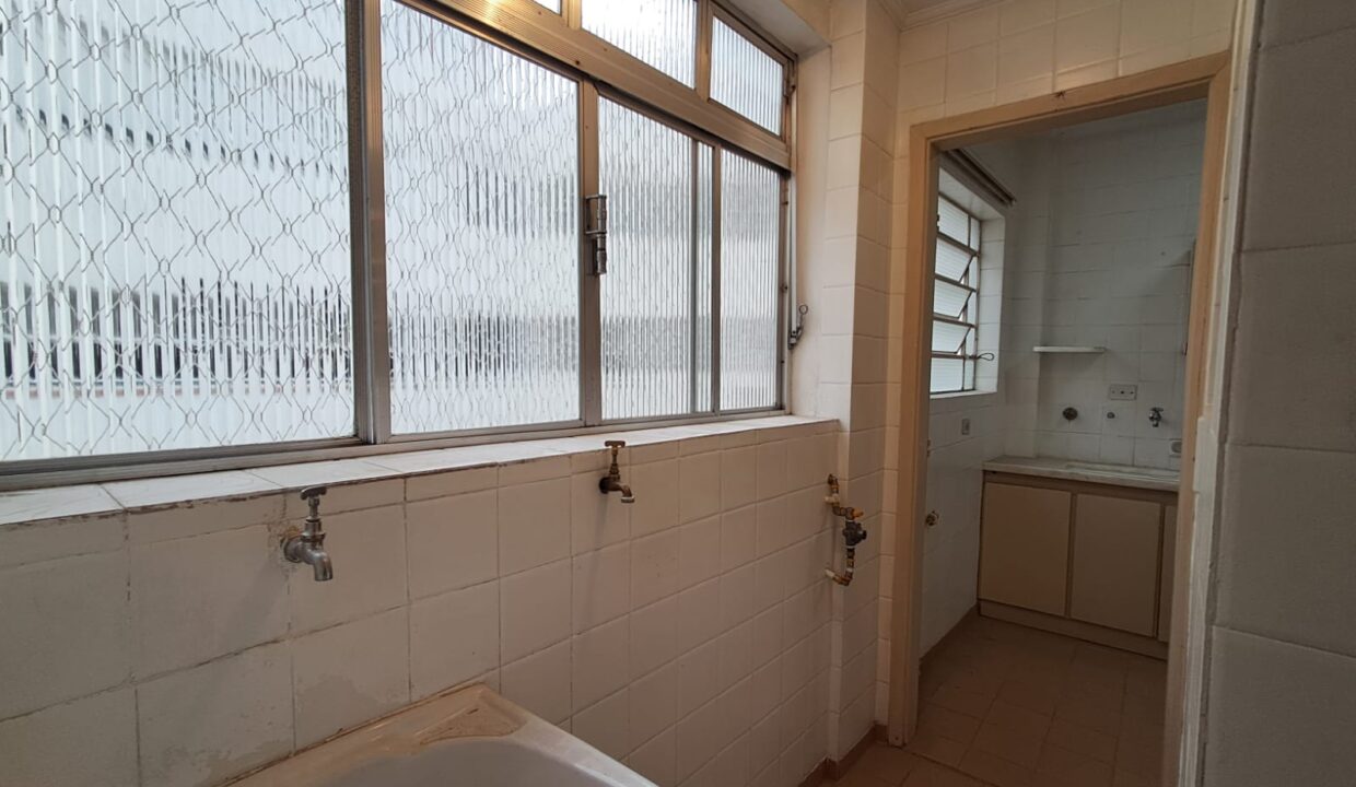 edificio-apinages-area-de-serviço