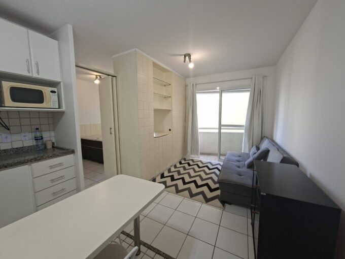 Apartamento para Alugar em Perdizes – 28 m², Sacada e 1 Vaga