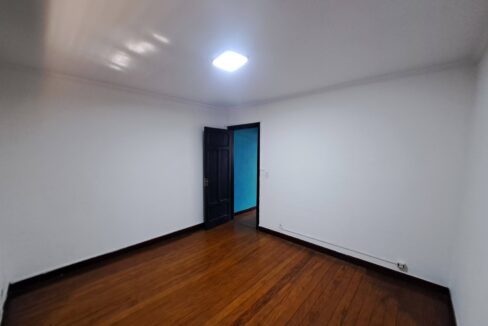 quarto-frente2