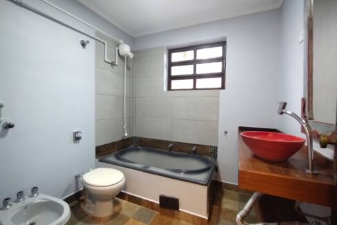 11 - Piso terreo - Banheiro social
