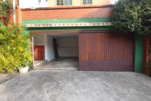 2 Fachada - 1 garagem