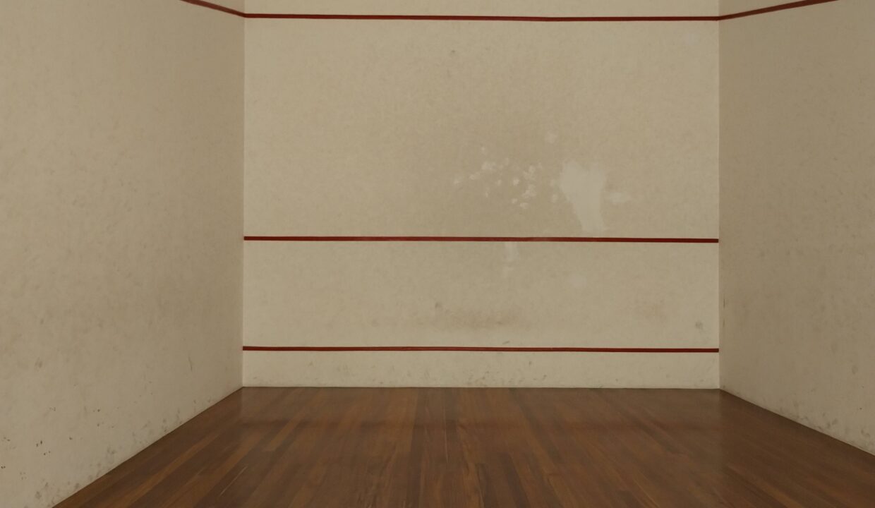 22edificio-saint-exupery-quadra-squash