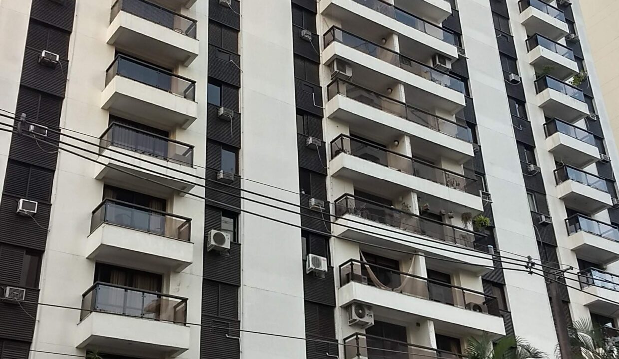 23edificio-saint-exupery-fachada
