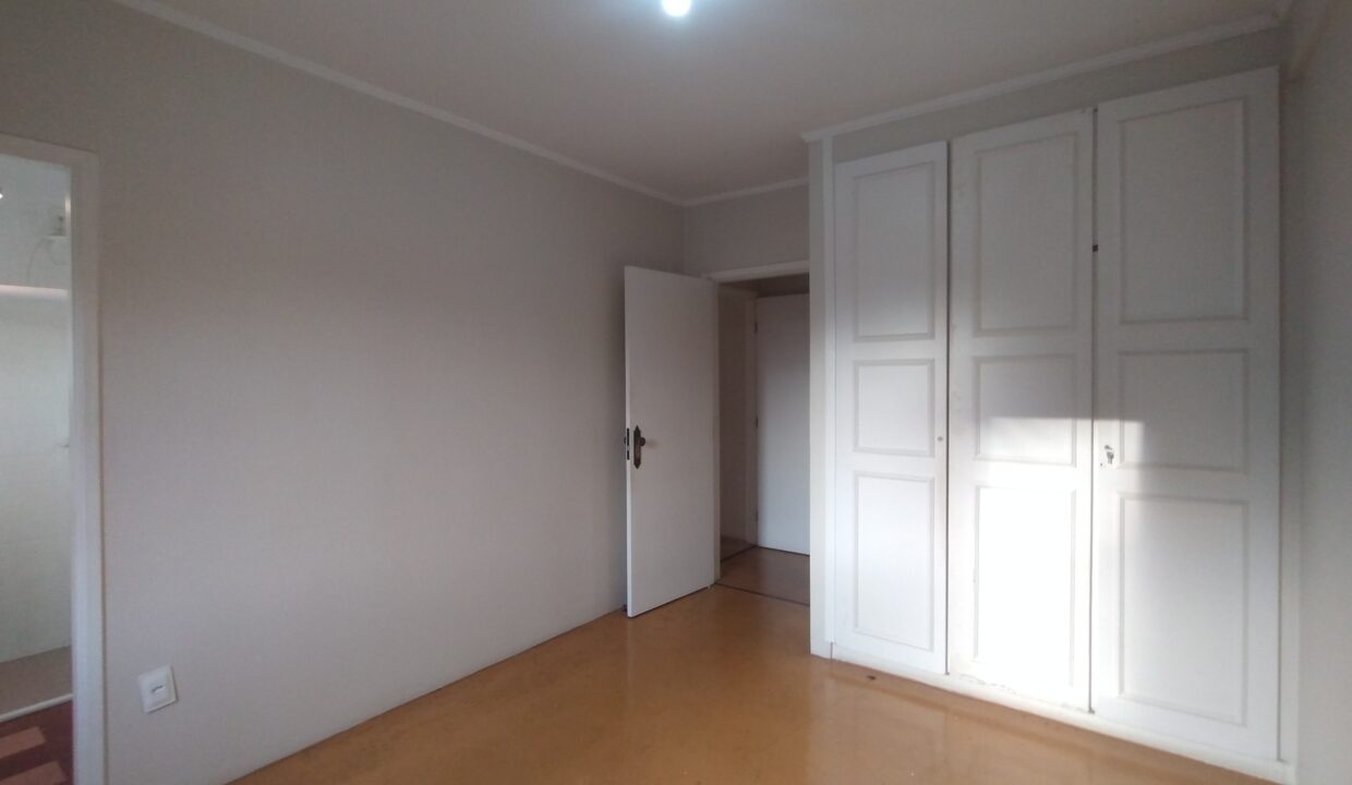 24 - piso supeiror - dormitório suite