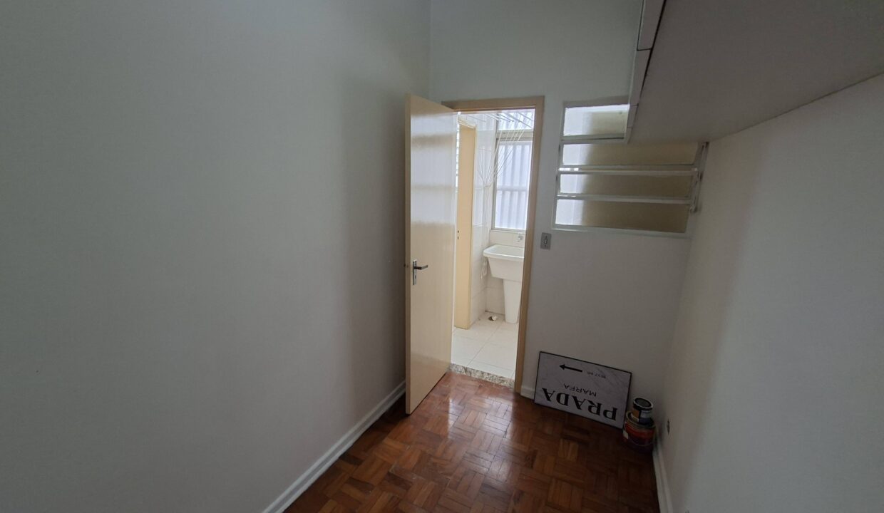 Quarto empregada